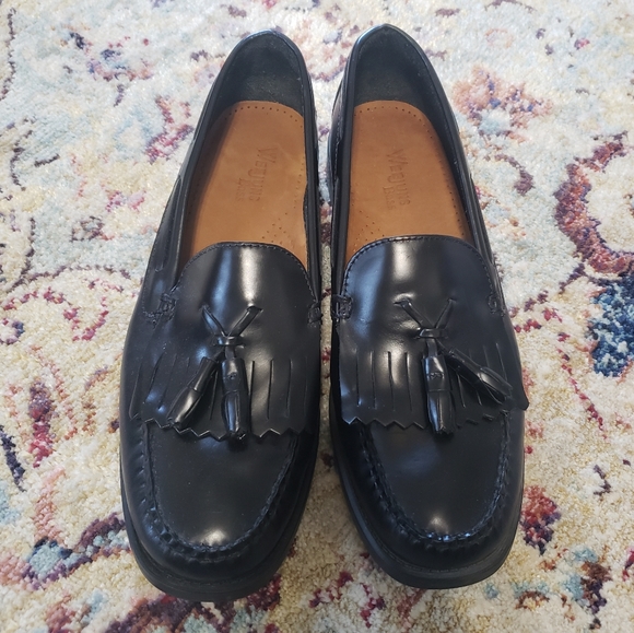 Bass Shoes - Bass Weejuns Marietta II Tassel Loafer In Black Size 9M